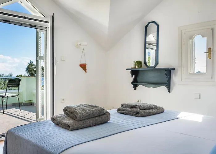 Villa Bee's Knees Retreat Pesádha