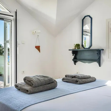 Villa Bee's Knees Retreat Pesádha